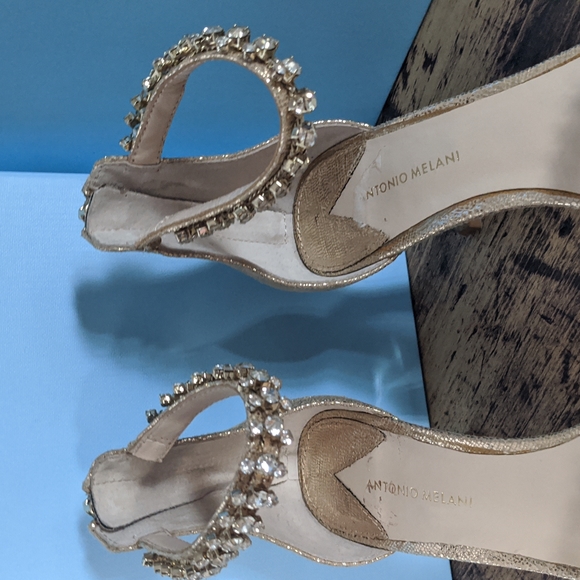 Like NEW Antonio Melani heels!!! - Picture 4 of 9